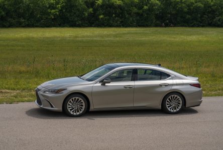 Lexus ES 2019 – la route de la rédemption