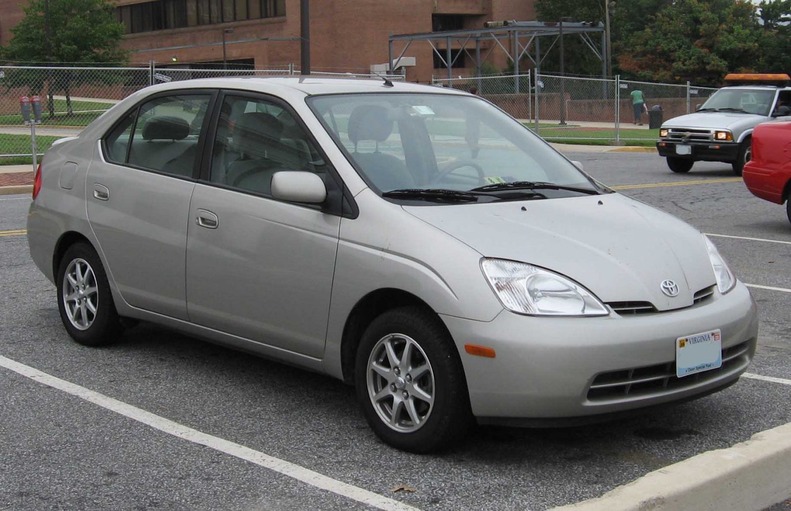 10 décembre 1997 – Toyota présente la Prius au Japon