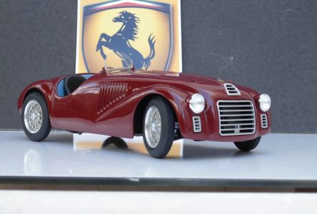 1er février 1947 – La première Ferrari est introduite sur la route
