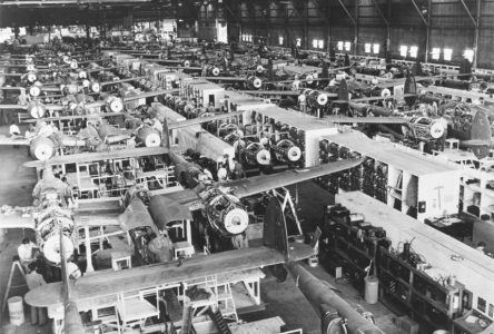 28 mars 1941 – Ford commence la construction d’une usine pour l’effort de guerre