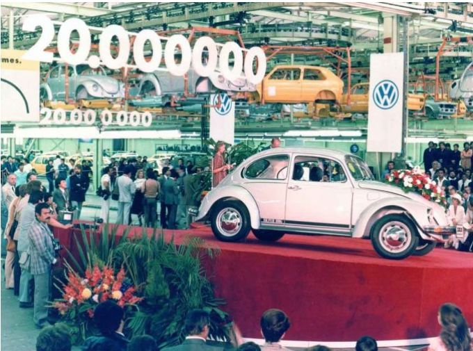 15 mai 1981 – Volkswagen construit sa 20 000 000e Beetle