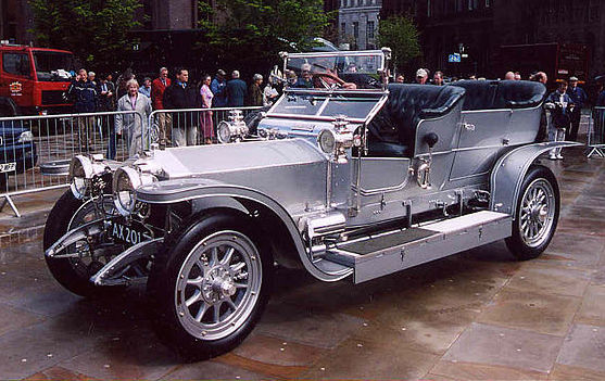 4 mai 1904 – Rencontre de Rolls et de Royce – L'annuel de l'automobile