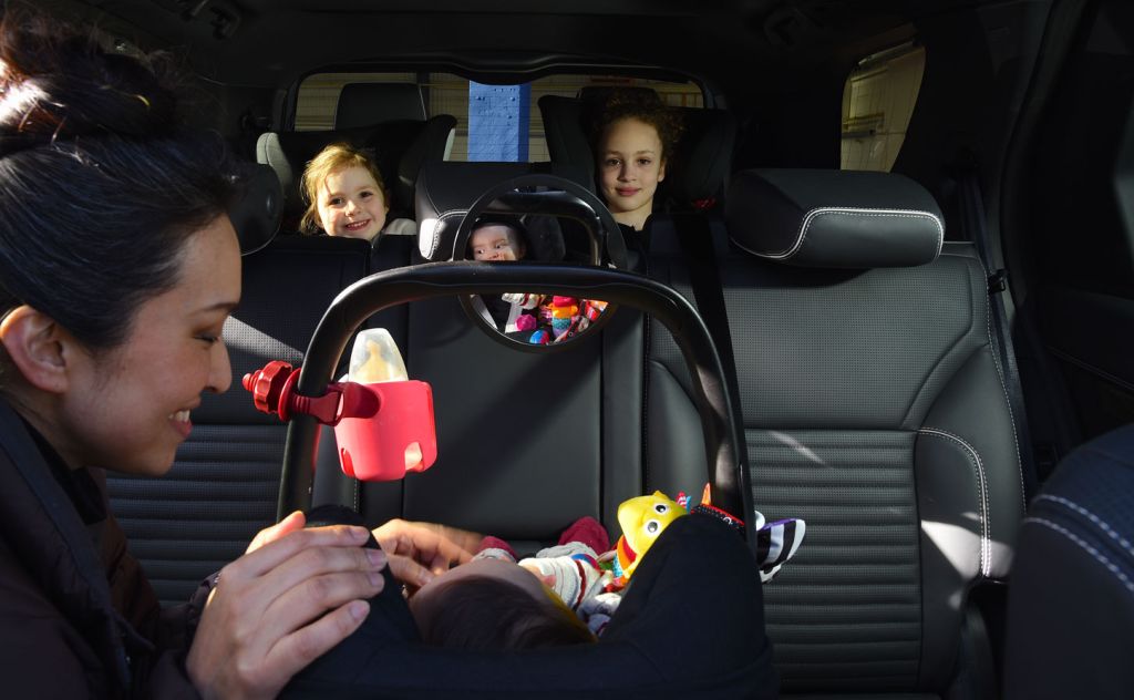 Le Congrès américain examine les règles relatives aux alertes pour enfants aux sièges arrière