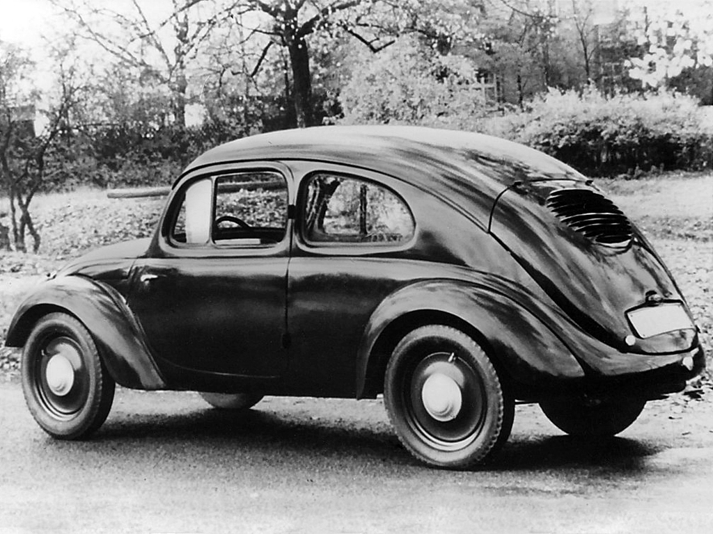 22 juin 1934 – Ferdinand Porsche signe un contrat pour construire la voiture du peuple