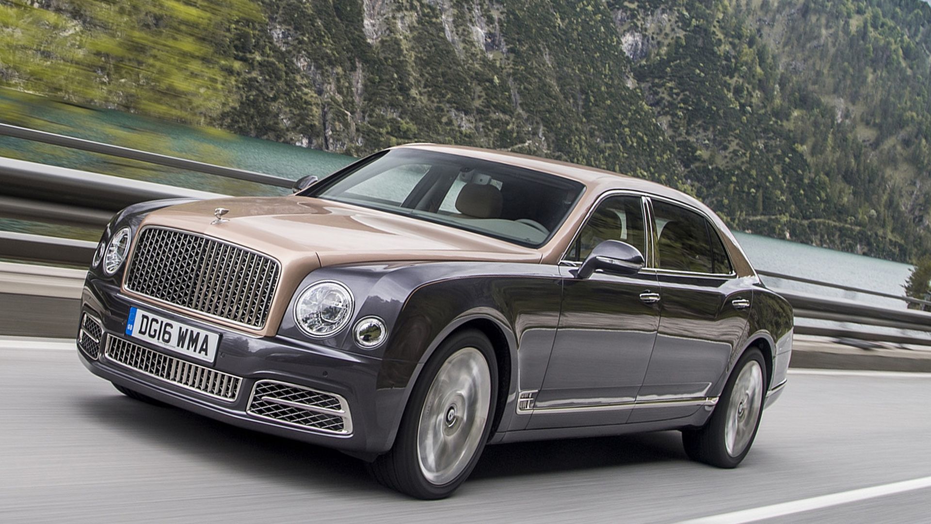 8 Juillet 1980 – Présentation De La Bentley Mulsanne – L'annuel De L ...