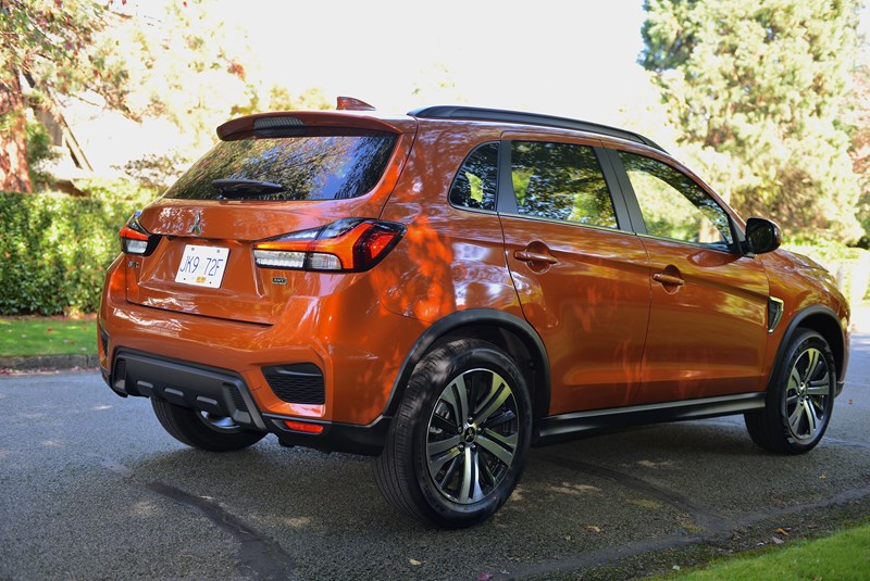 Mitsubishi RVR 2020