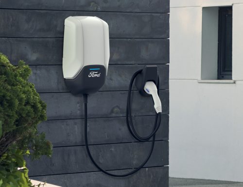 Ford a des problèmes avec ses chargeurs maison