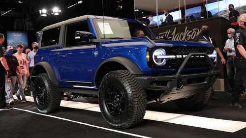 Le premier Ford Bronco se vend plus de 1 million de dollars