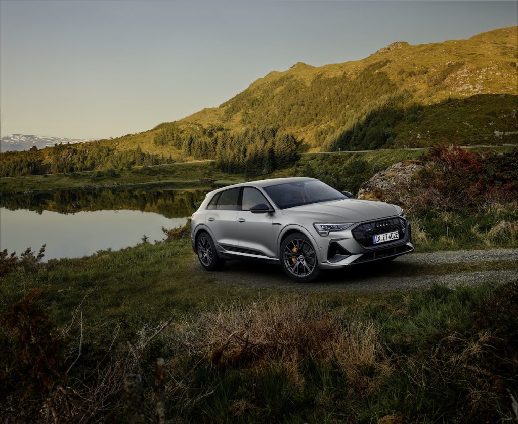 L’audi e-tron a droit au traitement S-Line Black Edition pour 2022