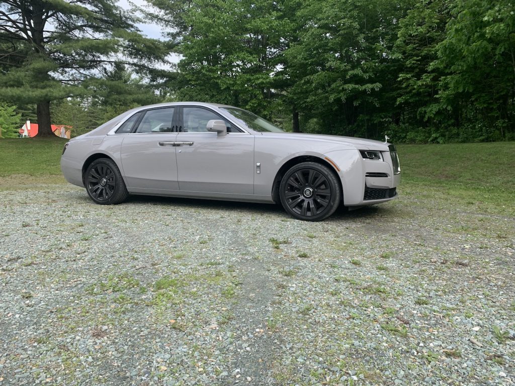 Rolls Royce Ghost 2021 – L'annuel de l'automobile