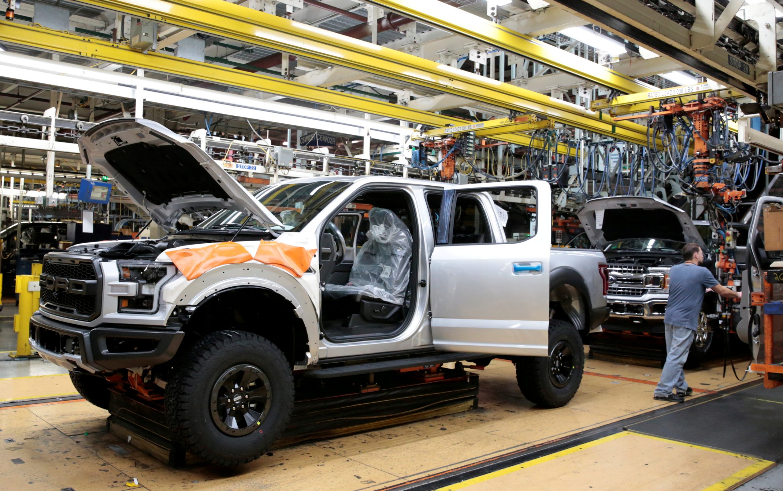 Ford ferme la majorité de ses usines de production en juillet