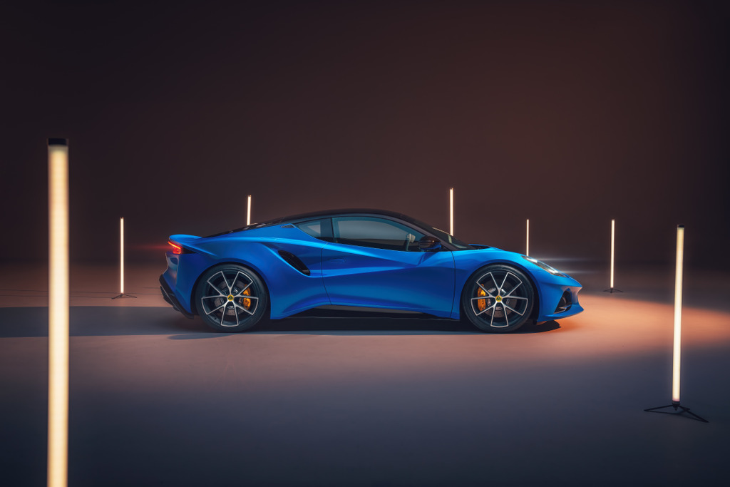 Lotus abandonne Toyota et AMG