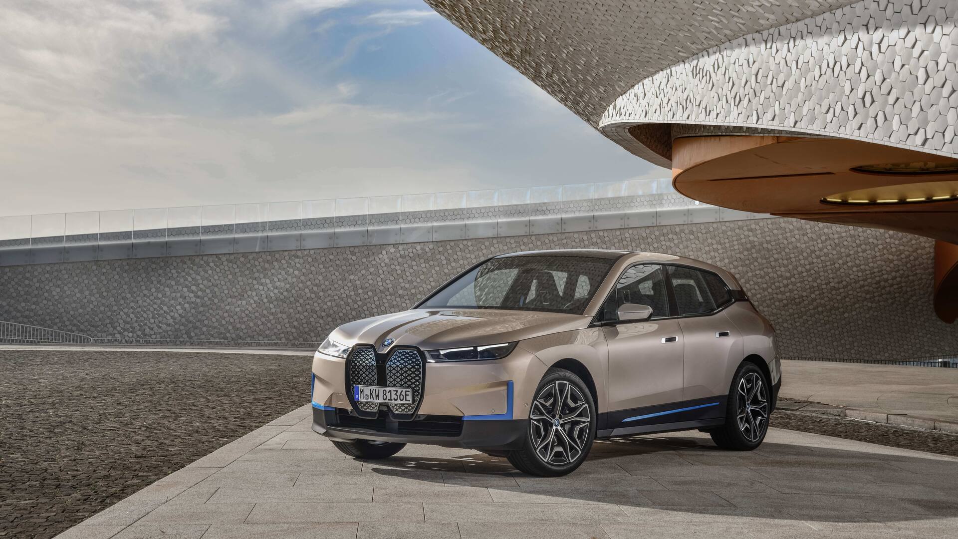 BMW affirme qu’elle ne continuera pas à augmenter l’autonomie de ses véhicules électriques