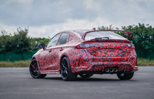 Voici la Honda Civic Type R en habit de camouflage