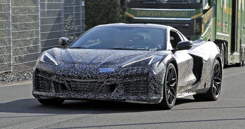 Chevrolet teste des Corvette hybrides