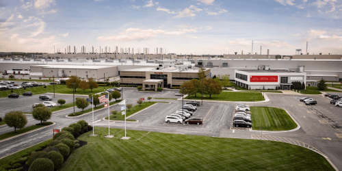 Stellantis et Toyota investissent dans des usines de batteries aux États-Unis