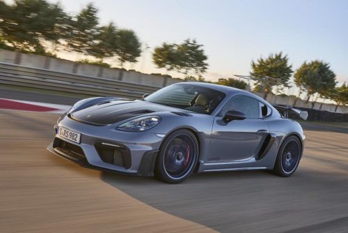 Porsche présente une version GT4 RS de sa 718 Cayman