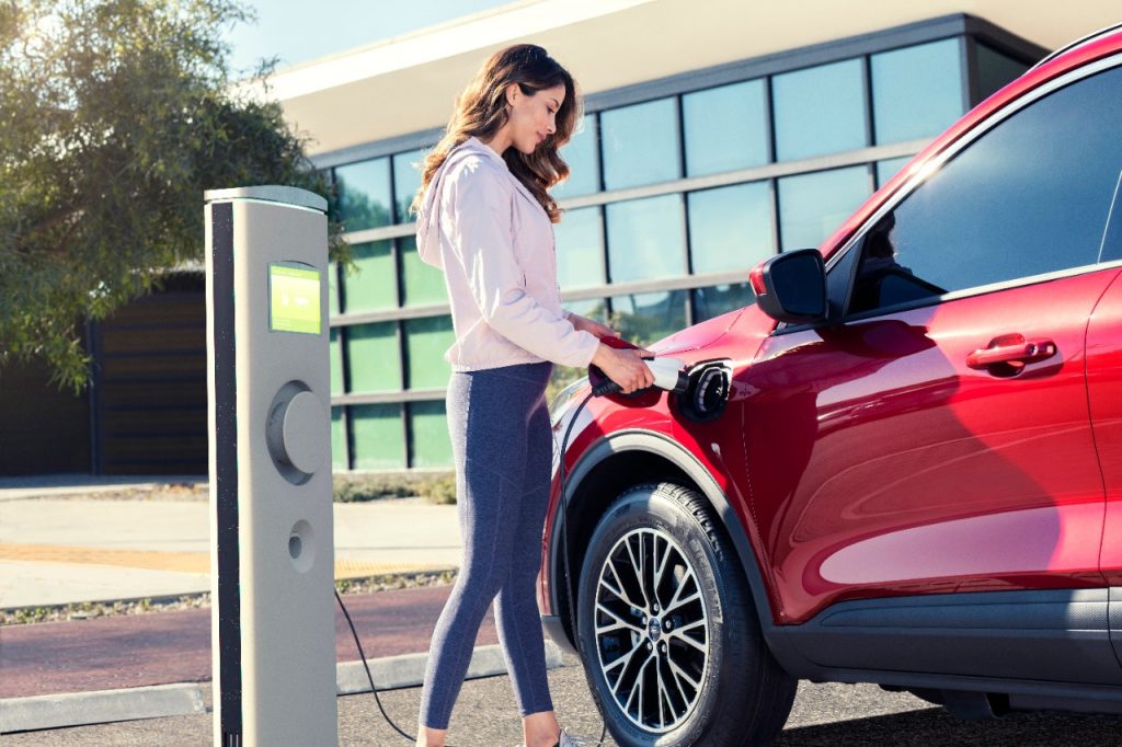 Ford Escape Plug-in