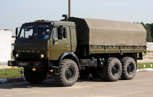 Le constructeur russe de camions Kamaz se tourne vers les prisons pour combler son déficit de main-d’œuvre