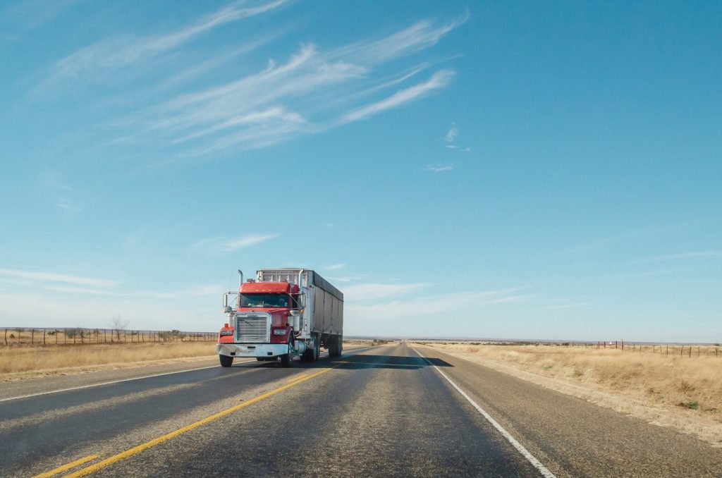 L’obligation de vacciner les camionneurs pourrait davantage ralentir l’économie
