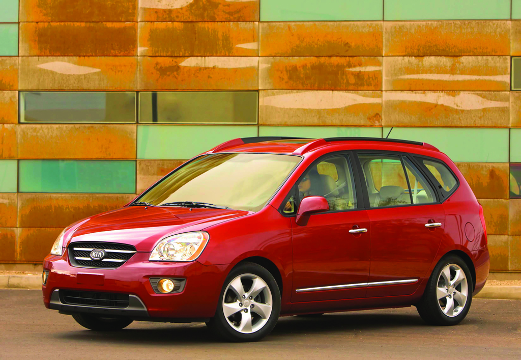 Kia Rondo 2008 – L'annuel de l'automobile