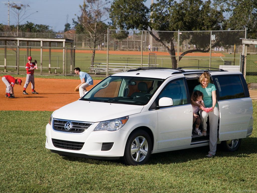 Volkswagen Routan 2013 – template - Car and truck parts
