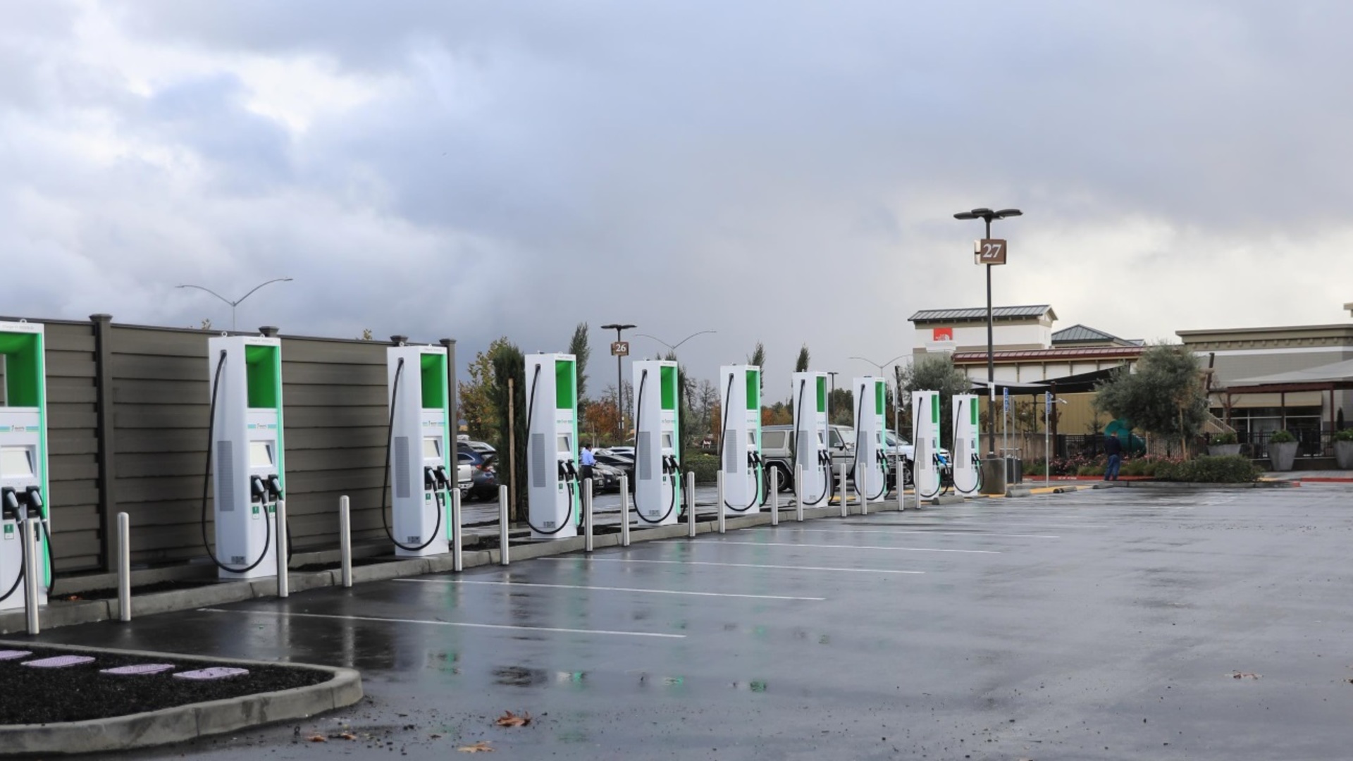 Le réseau de bornes de recharge rapide n’est pas aussi fiable que les prétentions des fournisseurs