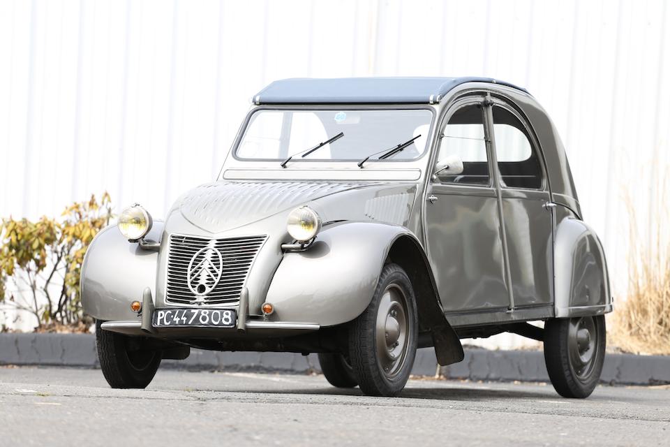 7 octobre 1948 : Citroën présente la 2CV à Paris