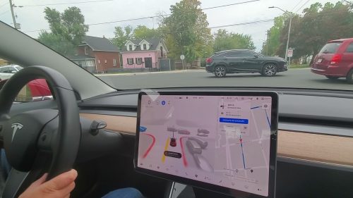 La Californie interdit à Tesla d’appeler son logiciel « Full Self-Driving »