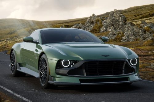 La Valour : dernier V12 (avec boîte manuelle) d’Aston Martin