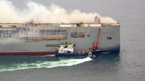 Une partie de la cargaison du Freemantle Highway serait en bon état