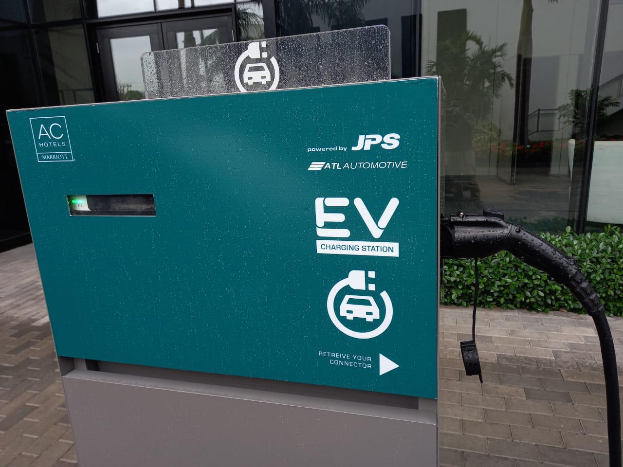 Marriott s’associe à EV Connect pour étendre la recharge de véhicules électriques dans ses hôtels aux États-Unis et au Canada