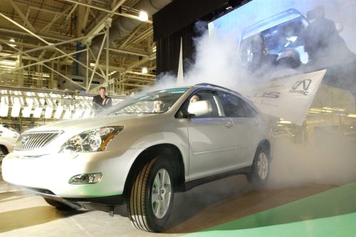 Toyota célèbre ses 20 années d’assemblage de Lexus en Ontario