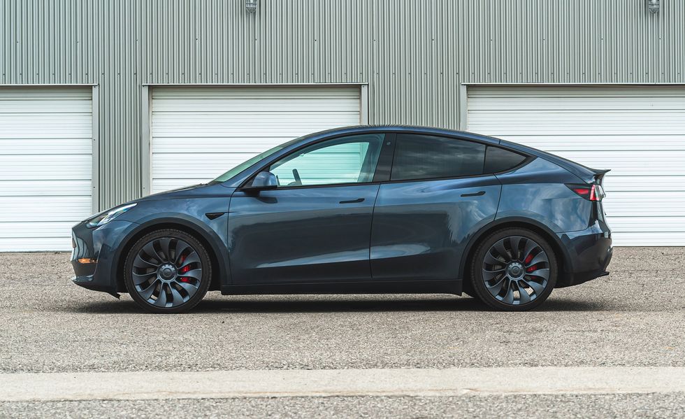 Tesla rappelle plus de 2 millions de véhicules