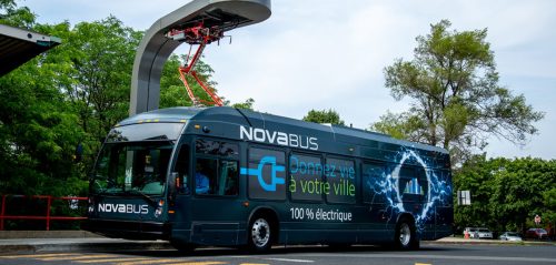 Nova Bus coupe 125 postes à son usine de St-Eustache