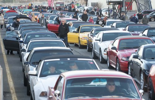Record du monde du plus grand rassemblement de Mustang à Trois-Rivières