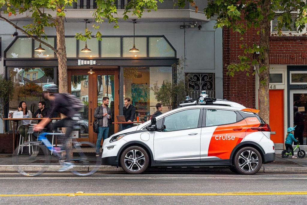 GM et Uber s’unissent pour relancer les taxis robotisés