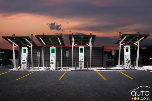 Electrify Canada étend son réseau en Nouvelle-Écosse et au Québec