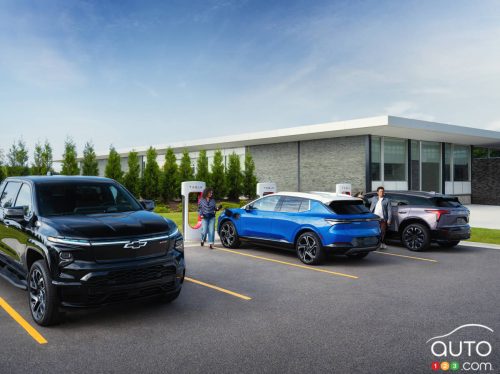 L’adaptateur NACS de Tesla est prêt chez General Motors