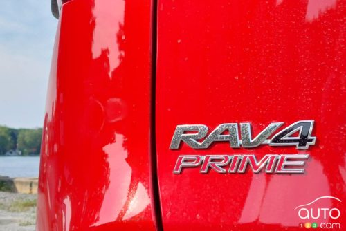 Les Toyota Prius Prime et RAV4 Prime deviennent les Prius PHEV et RAV4 PHEV