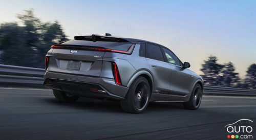 Cadillac ouvre une nouvelle ère de performance avec le Lyriq-V 100 % électrique