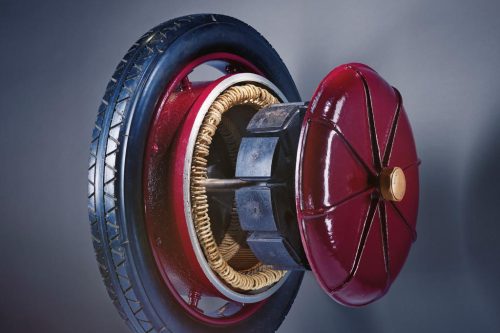 Le moteur-roue électrique de Ferdinand Porsche a 125 ans