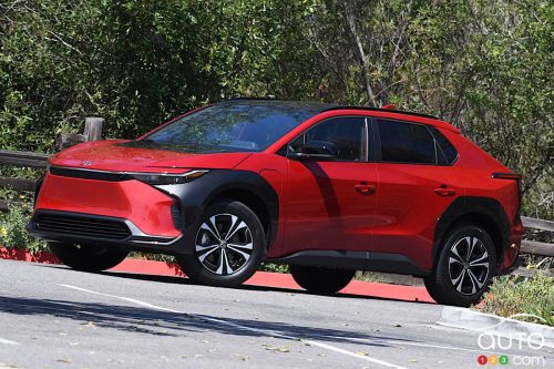 Toyota pourrait abandonner le nom bZ4X pour son VUS électrique