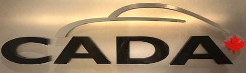 L’industrie automobile canadienne exige la fin des mandats de vente de VÉS