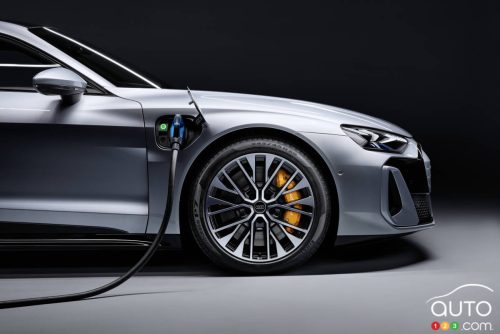 Volkswagen et Audi envisagent de prolonger la production de modèles à moteur thermique