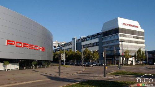 Porsche supprime 1900 emplois en Allemagne face à la baisse des profits