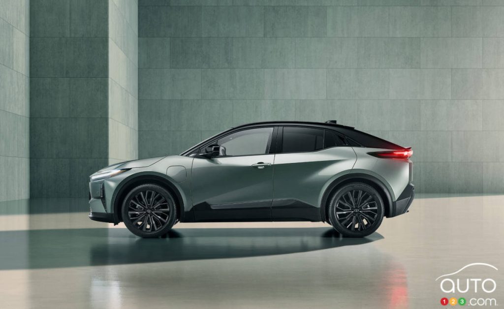 Toyota annonce six véhicules électriques, dont un nouveau C-HR