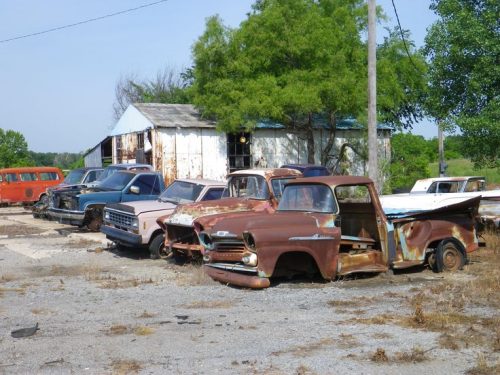 Une voiture en pièces à vendre? Comment éviter les pièges…