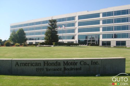 Les tarifs de Donald Trump pourraient coûter 108 milliards aux constructeurs automobiles en 2025
