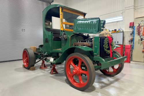 Mack célèbre 125 ans d’histoire au Salon de l’auto de New York, mais pas seul